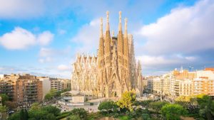 Sagrada Familia në Barcelonë Spanjë destinacion turistik Europë